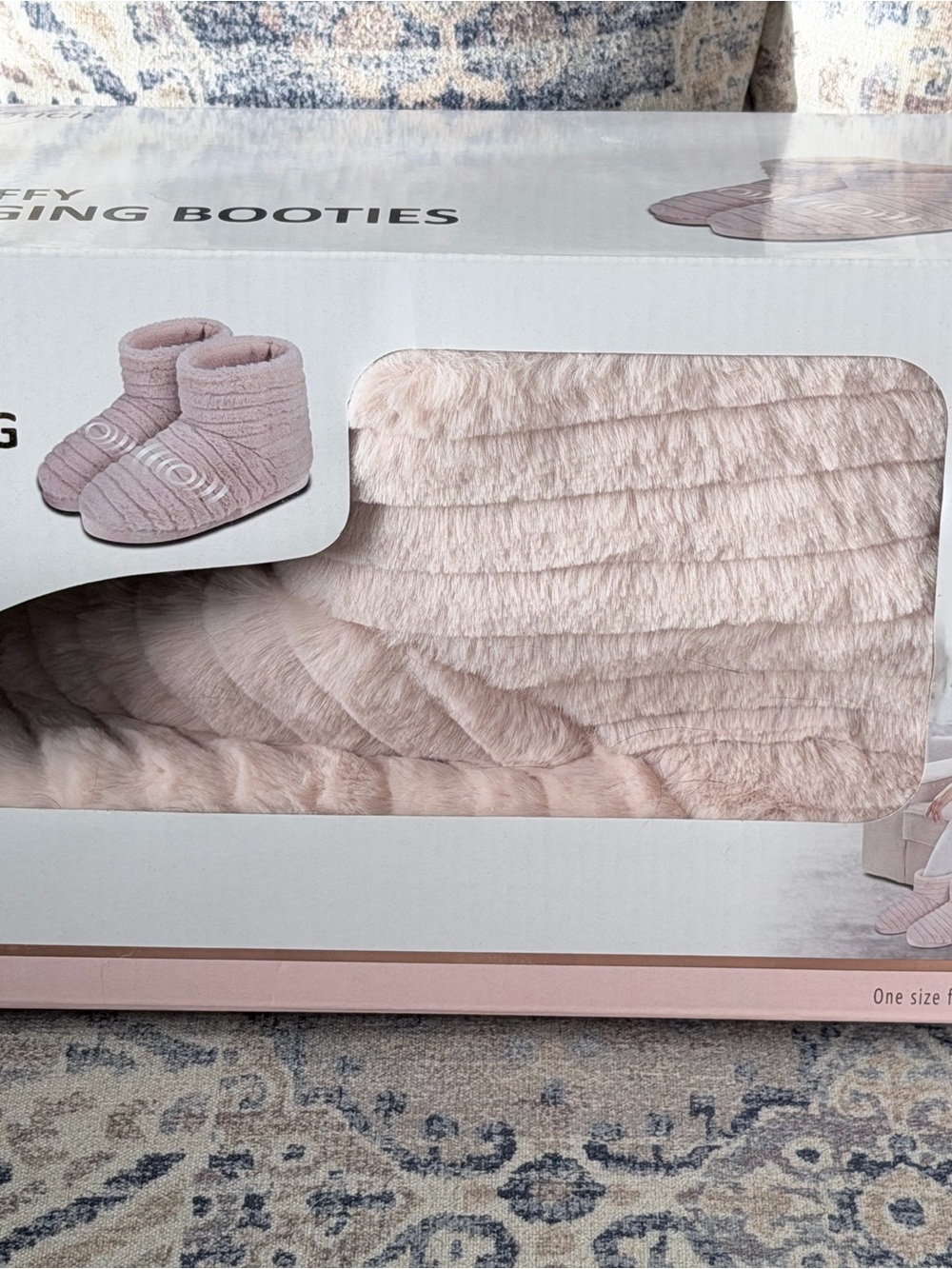 Massaging Plush Bootie Slippers - Light Pink